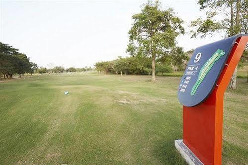 Pattaya Country Club & Resort Ban Pong  Eksteriør billede